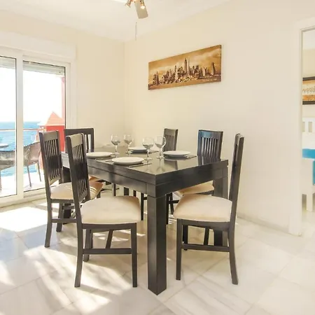 2 Bedroom Cozy Apartment In Estepona *