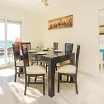 2 Bedroom Cozy Apartment In Estepona *