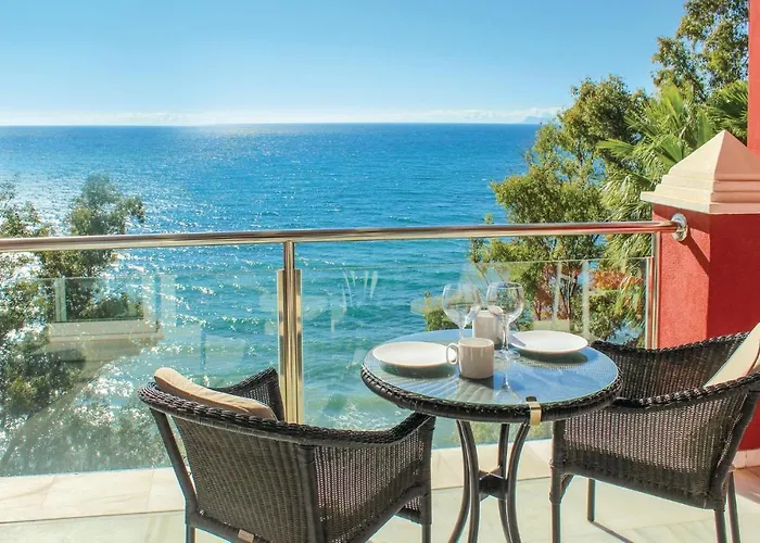 2 Bedroom Cozy In Appartement *