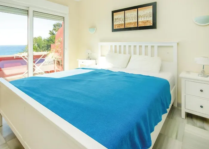 Apartamento 2 Bedroom Cozy In